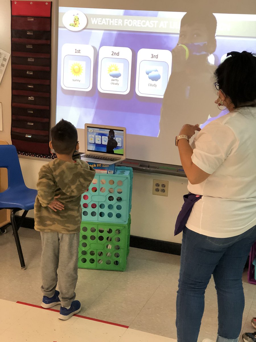 Mrs_Bridges_'s tweet photo. Because it is Spring, I thought it'd be fun to learn about storms and why we need meteorologists. We learned about rainclouds, painted rainbows, and got to be on "TV" to tell the forecast!
#LISDpk #STEAMclassroom https://t.co/ECApWAhkwR