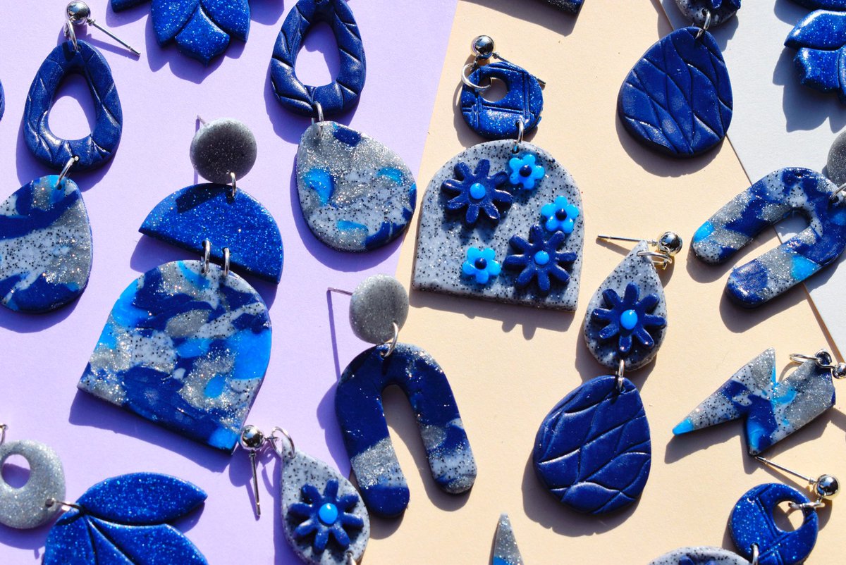 CharringsUK's tweet photo. Navy blue collection has just launched on Etsy! All under £10!!! https://t.co/ZAiMCXj13C
#smallbusiness #smallbusinessuk #SmallBiz #smallbusinessowner #clayearrings #polymerclay #polymerclayearrings #blueearrings #earringbusiness #flowerearrings #floralearrings #statementearrings https://t.co/OYgjvLW5uq