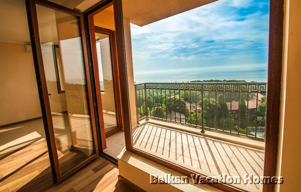 BalkanVH's tweet photo. For Sale - 1 Bedroom Apartment: Riviera Resort  Near Golden Sands, 9007 #Varna. https://t.co/TOZCeAQyjG https://t.co/OfxX8Iy8qI