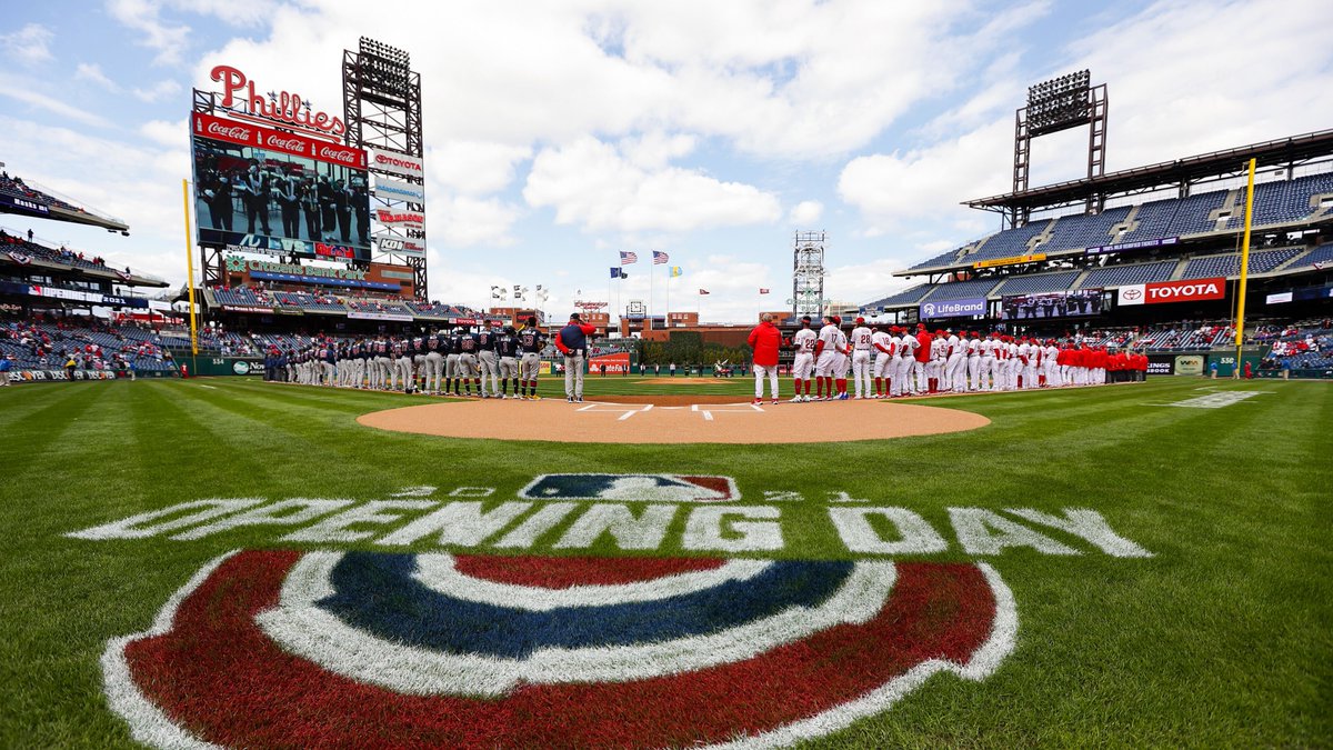 MLB's tweet photo. 😍 #OpeningDay https://t.co/ngvRF0zPIY
