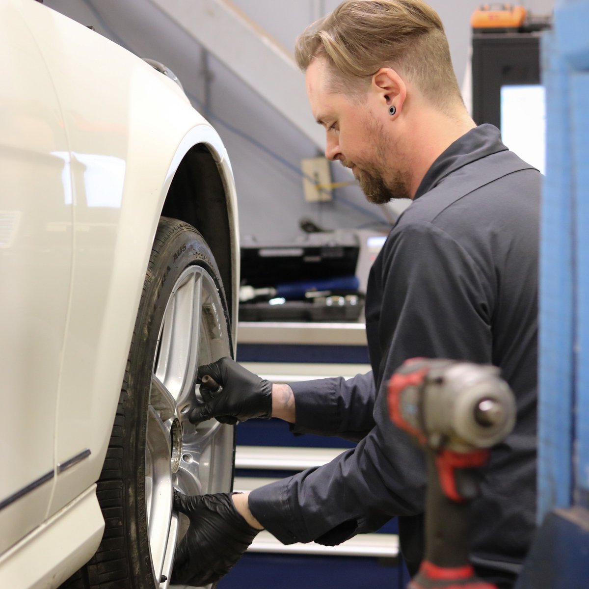 SPRING READY PACKAGE offered until the end of April. SAVE $100.00  

Book online or call us today at Mercedes-Benz Peterborough to find out further details