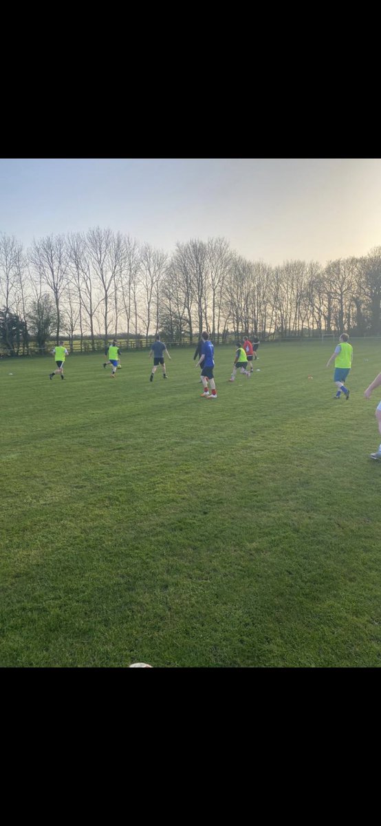 TarletonTeam's tweet image. absolutely unreal feeling to be back down at Carr Lane tonight. 18 lads just buzzing to be back kicking a ball. no better feeling. 

pitches in great condition, credit to everybody at the club whose efforts are paying off. 👏🏻