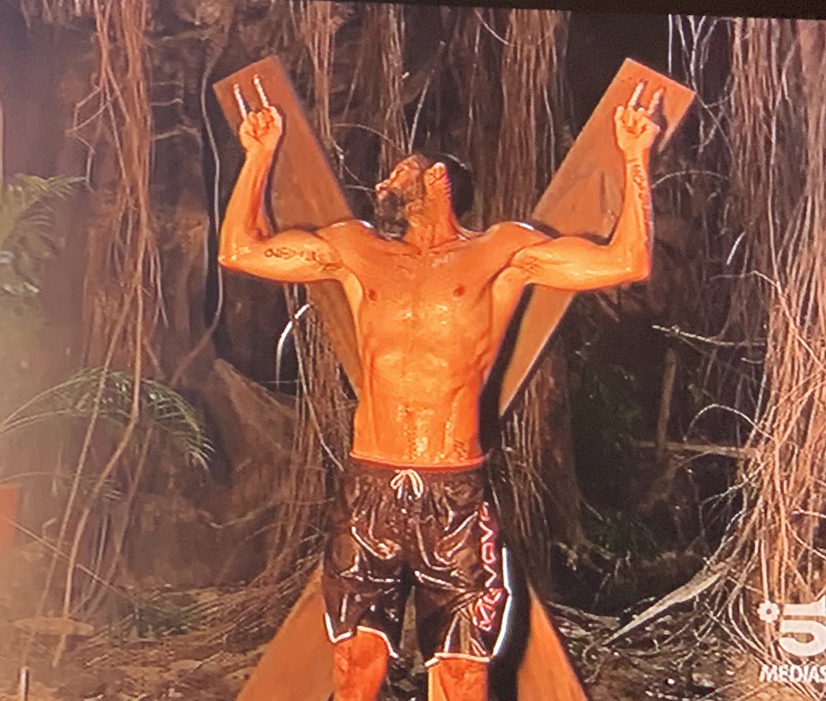 raf_avallone's tweet photo. Ma “La passione di Cristo” su Canale 5 ci sta tutto in Settimana Santa

#isola @IsolaDeiFamosi https://t.co/2QUkZBbcAp