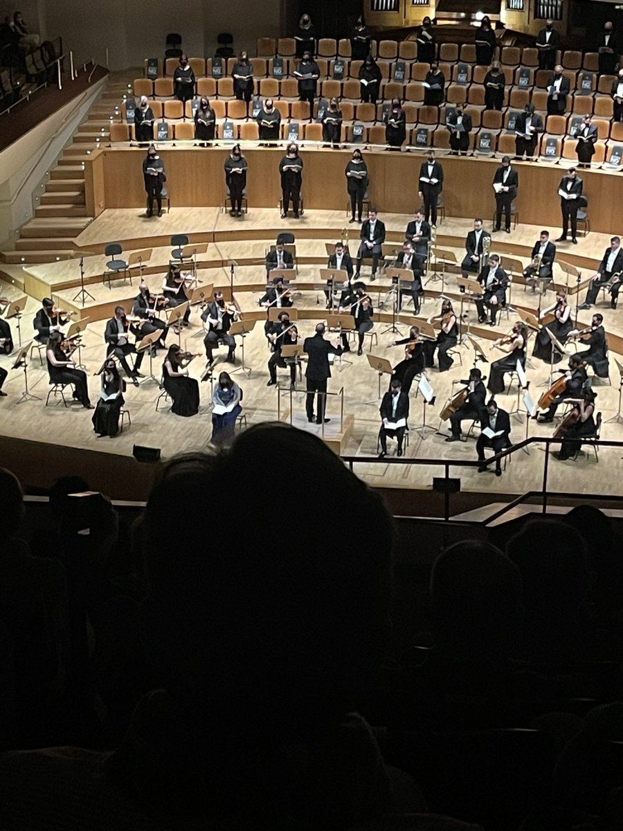 Sh4dowM4D's tweet photo. @alonso_dm Pues precisamente ayer estuve en el Auditorio Nacional de Música escuchando esta obra. Sobresaliente la voz de la soprano @RuthTeran https://t.co/jrKoql2PoW