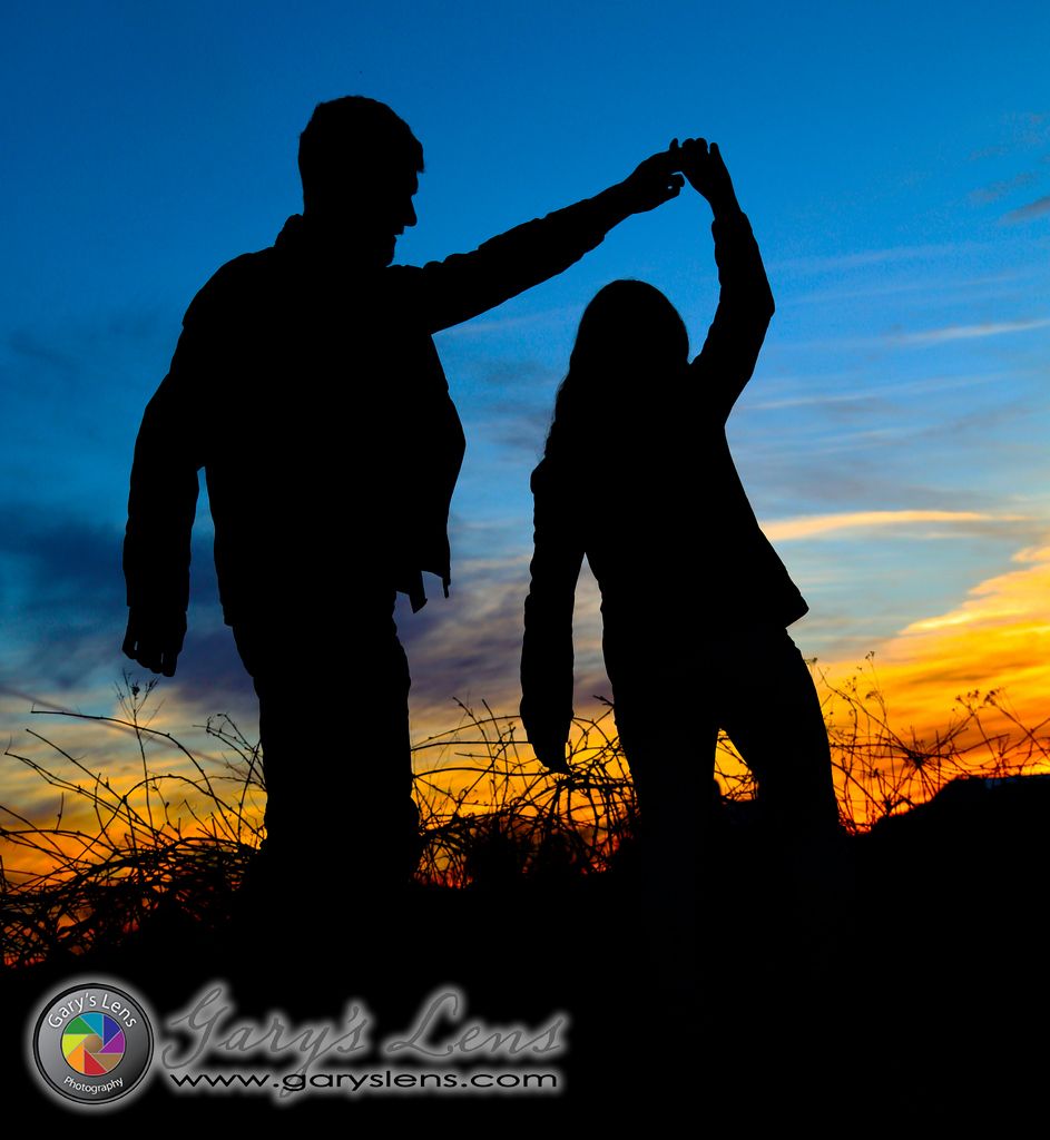 transitionsDM's tweet photo. Dancing in the sunset
#silhouette #couple #sunset #dancing #engagementphotography #wedding #engagement #kwphotographer #photographer #photography #photo #garyslens @garyslens https://t.co/STzPZu2M4F