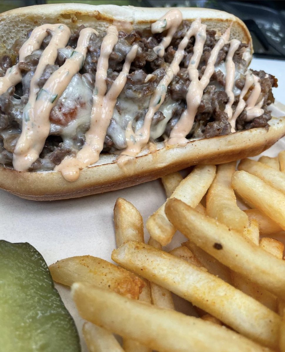 YuYoBros's tweet photo. What’s up #YuYoTribe
Follow us on IG @TheYuYoTruck 

Today we will be in San Pedro
550 Harbor Front 4-9pm 

550 S Palos Verdes St
San Pedro, CA  90731
 
@LAaleworks Tomorrow 12-11pm 

Sat &amp; Sun Booked for Catering

Interested in booking the truck or taco carts? Dm us for pricing https://t.co/j7fktjoU5U
