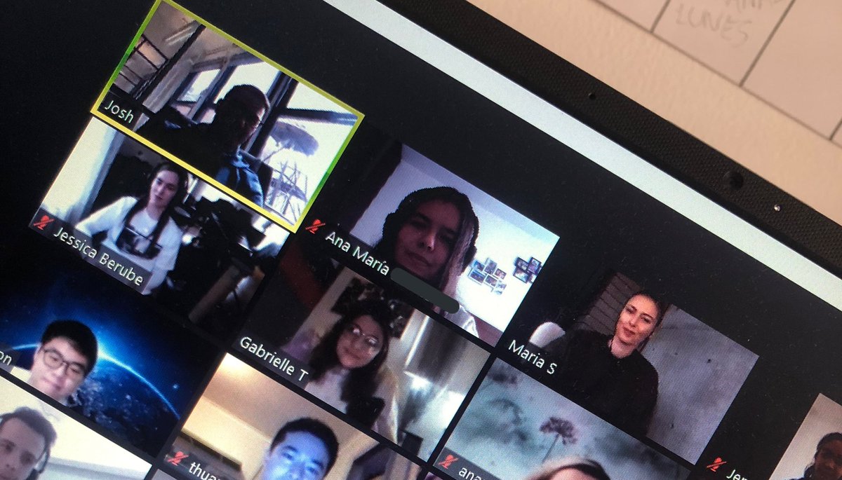mcwfcpova's tweet photo. @socoroopova #SharaFamilyHangout what a day to be alive 🤩❤️ https://t.co/jWU44hFrs3