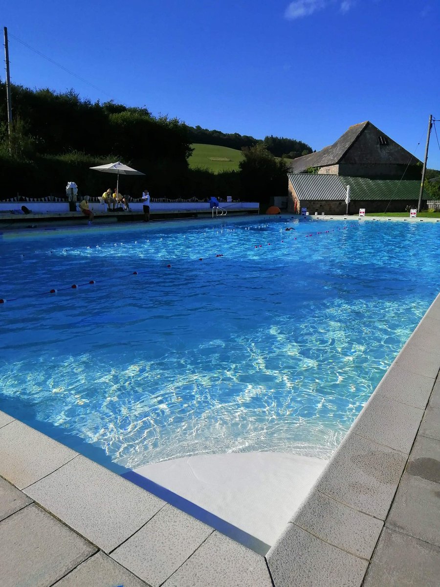 chagfordpool's tweet photo. Better late than never, we’ll be opening on Monday 7th June for pre-booked Adult Lengths, certainly initially. We’ll be watching guidelines carefully to see if and how we can open up more fully 🙂 https://t.co/iYNWUmNB4o