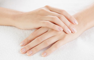 CrustyCaptain1's tweet photo. Love my soft, moist hands, thanks @Dove hand lotion! https://t.co/bebwQ45ejl
