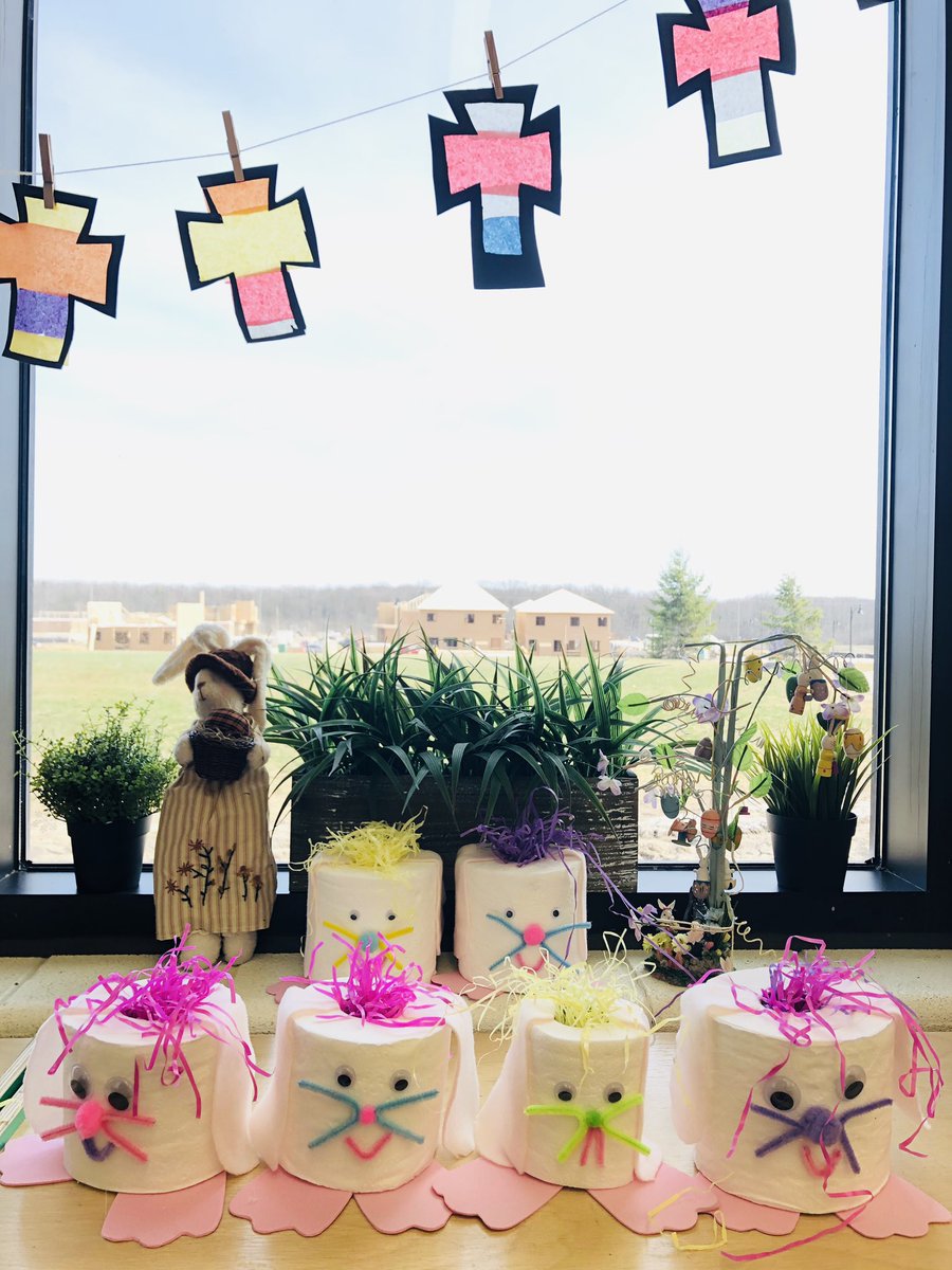 Chorzele's tweet photo. With the TP shortage behind us we were able to create these fun “Easter-Covid” statement pieces. @cascianoc1 🐰 https://t.co/ZOKb24MYvt