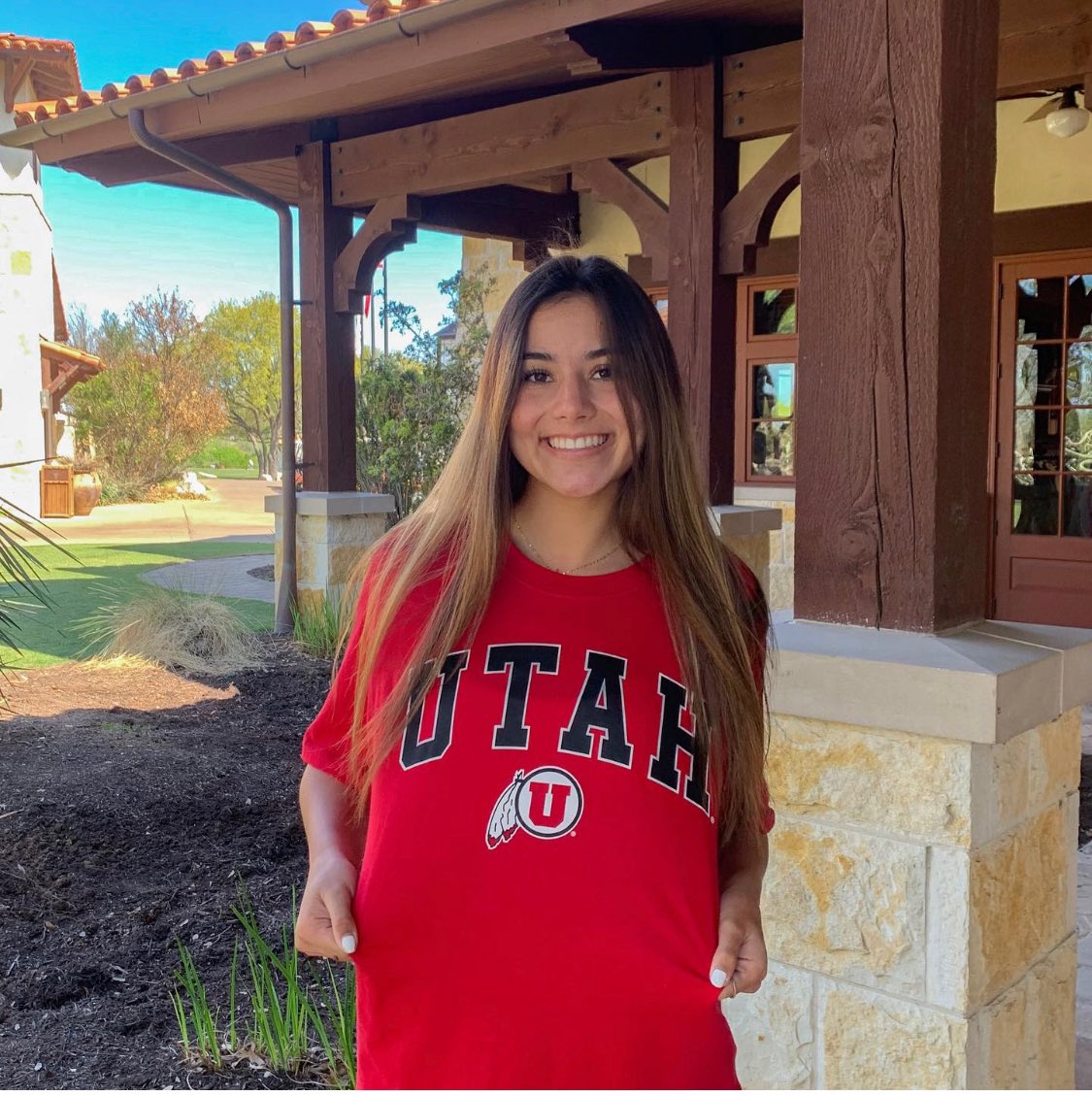 🚨🚨COMMITMENT ALERT🚨🚨congrats to 17 Under Armour Green Libero Iliana Linahan on her verbal commitment to <a href="/UtahVolleyball/">Utah Volleyball</a> we are proud of you and your hard work! #recrootroots #rootsrising #utesgotagoodone <a href="/LadyViperVB/">Lady Viper VB</a>