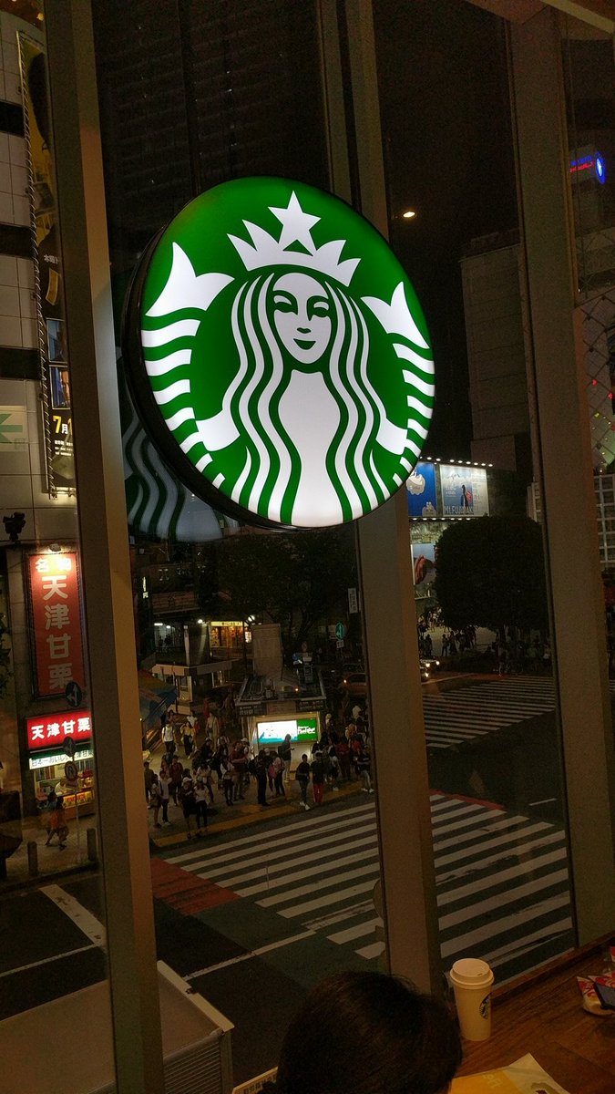 certifylovrboy's tweet photo. Tokyo nights are much needed man https://t.co/Vw3RC8tw45