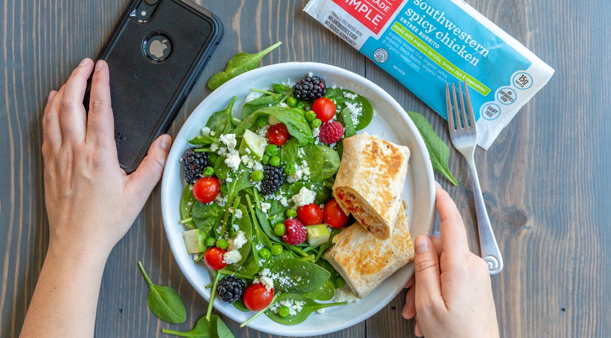 Oberweis's tweet photo. When you're looking for a meal that's quick and healthy, look no further than burritos from @GFMSimple, available through home delivery! ๐ฏ https://t.co/e7OIDRpwSO #NationalBurritoDay #oberweisdelivers #goodfoodmadesimple #oberweishomedelivery #morethanmilk https://t.co/YBUONoDDaY