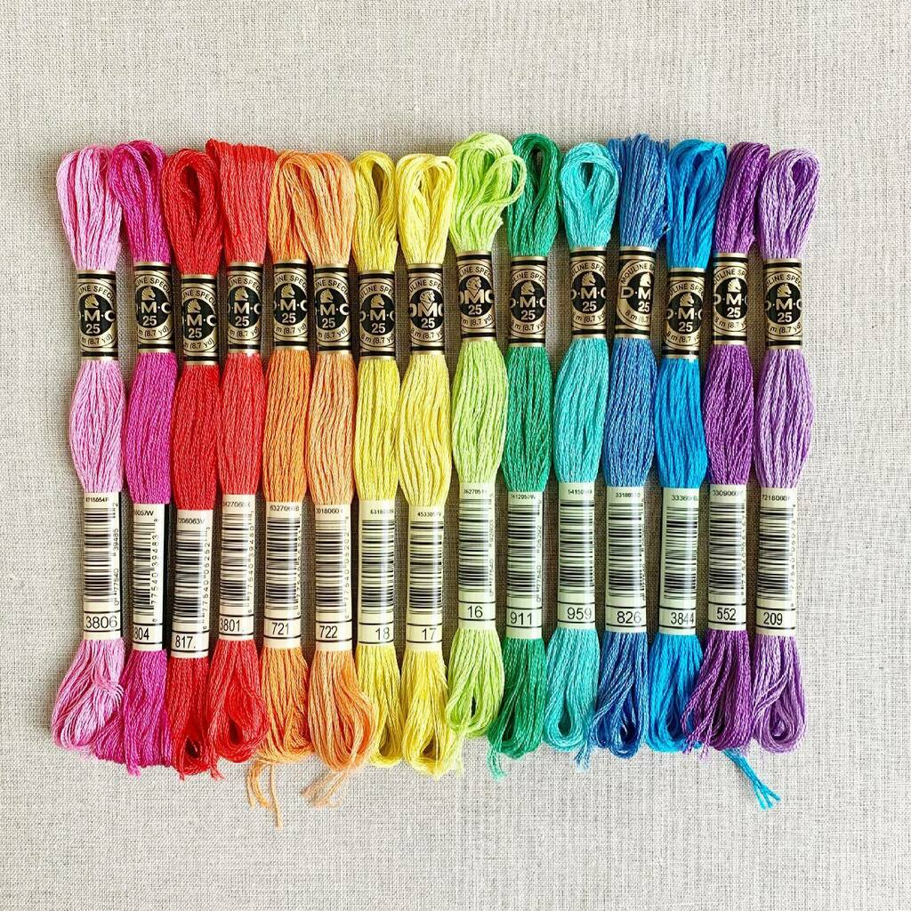 CloudCraftUK's tweet photo. Happy (Bank Holiday) weekend! Hope you have something crafty planned. I’ve got Christmas stitching on the cards 😜Love this bright collection chosen by a customer this week. #threadthursday 
.
.
.
#dmctheads #dmcembroidery #rainbowlover https://t.co/te1afy7uqs https://t.co/PlzqSe70N4