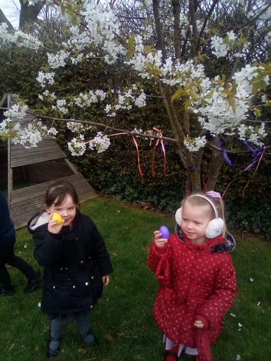 WhetstoneNurs's tweet photo. Nursery went on an egg hunt in the muddy kitchen today. https://t.co/ko11MmJGvI