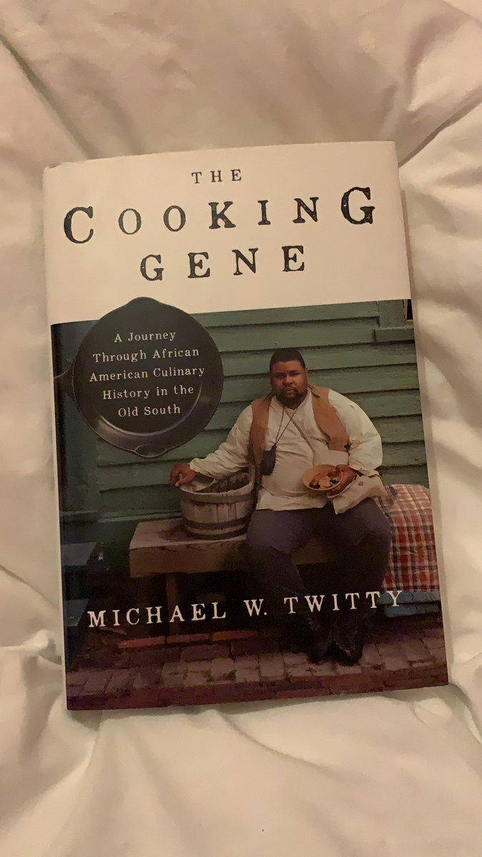 _BXavier's tweet photo. Since January I wanted to get this book so the second I could spend I bought it. So excited🙌🏾 https://t.co/BeCLbPu81J