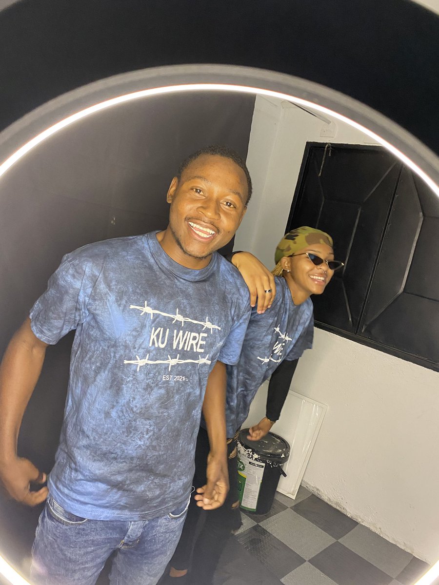 DesiireRae's tweet photo. I can’t wait to drop Them 🔥😌😎
#KuWire
#ChandaBrian
#P-storm
#Zambian
#lusaka
#copperbelt
@ChandaBrian2000 https://t.co/PiTUwf7CGg