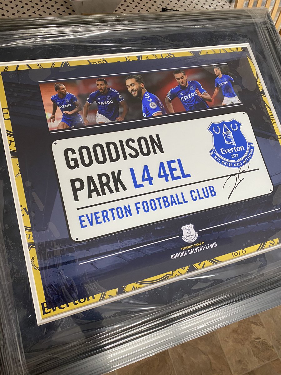 EastSignings's tweet photo. These are on 🔥 🔥🔥⚽️⚽️⚽️ drop us a DM for prices and enquiries. https://t.co/hMIS3jMVU8