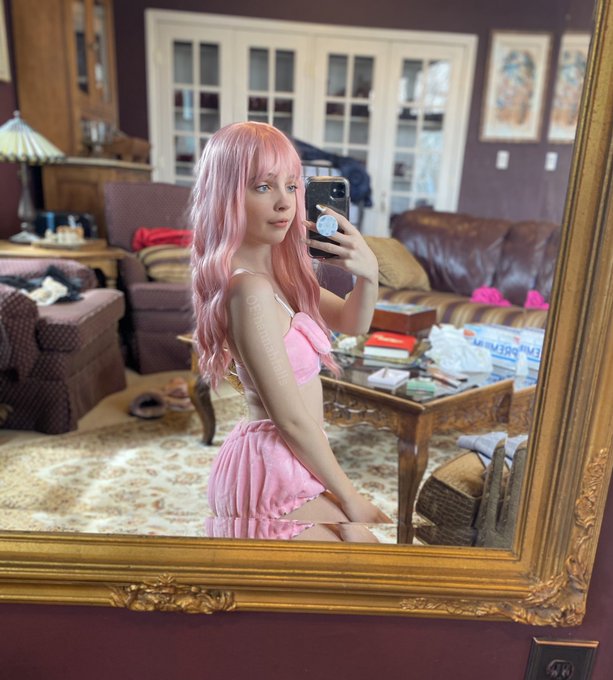 am I a cute e-girl yet? https://t.co/h3ce6bVJgP
