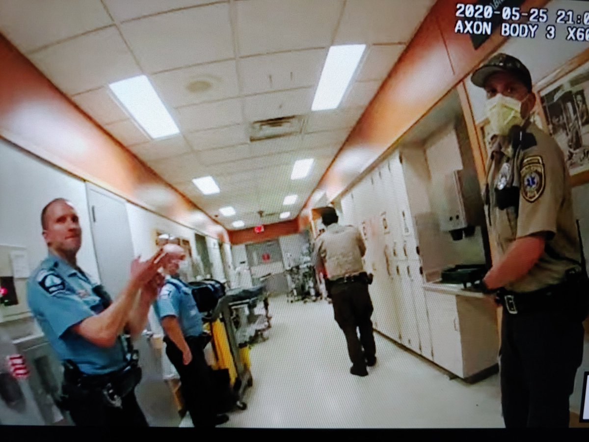 rochelleolson's tweet image. Image of Chauvin and Thao at HCMC as seen from Pleoger&apos;s body cam.