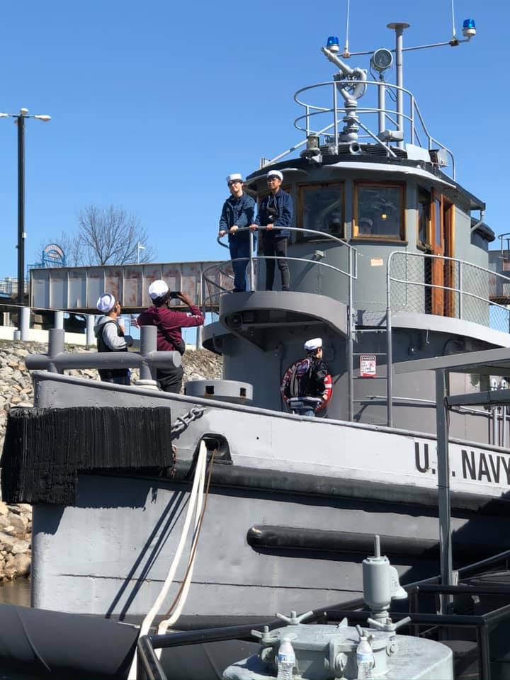 ExploreNLR's tweet photo. Starting tomorrow #USSRazorback submarine and #Hoga tugboat re-open for tours at Arkansas Inland Maritime Museum in North Little Rock!
Friday & Saturday 10am-5:30pm
Sunday (Easter) 1pm-5:30pm
Masks will be required in all buildings & in both vessels during tours.#exploreNLR https://t.co/A8tzVVttDR