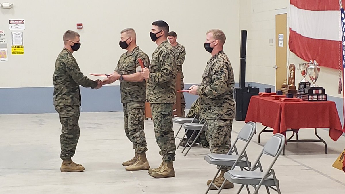 camp_lejeune's tweet photo. Congratulations Shooters! 🏆
 
The awards ceremony for the Marine Corps Marksmanship Competition on Stone Bay.
 
#MarineCorpsMarksmanshipCompetition

(U.S. Marine Corps photo by LCpl. Isaiah Gomez) https://t.co/n55Yg8CB66