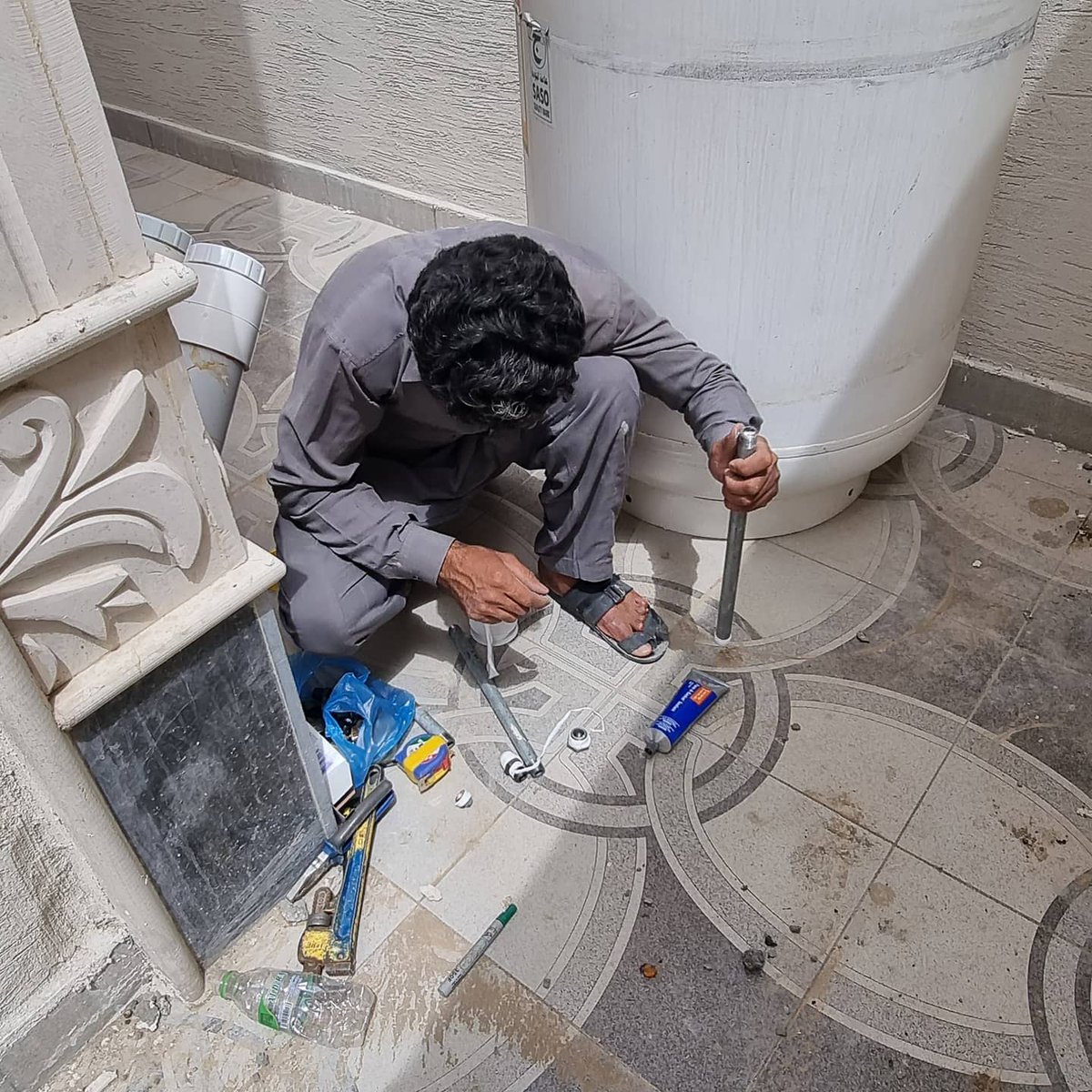 Hamdaniplumbing's tweet image. gas tank installation
تركيب خزان الغاز 
#byhamdani #taif #ksa #hamdaniplumbing #gas #gas_tank  #plumber #سباك_حمداني #سباك_اسكان #سباك_سعودي #سباكه