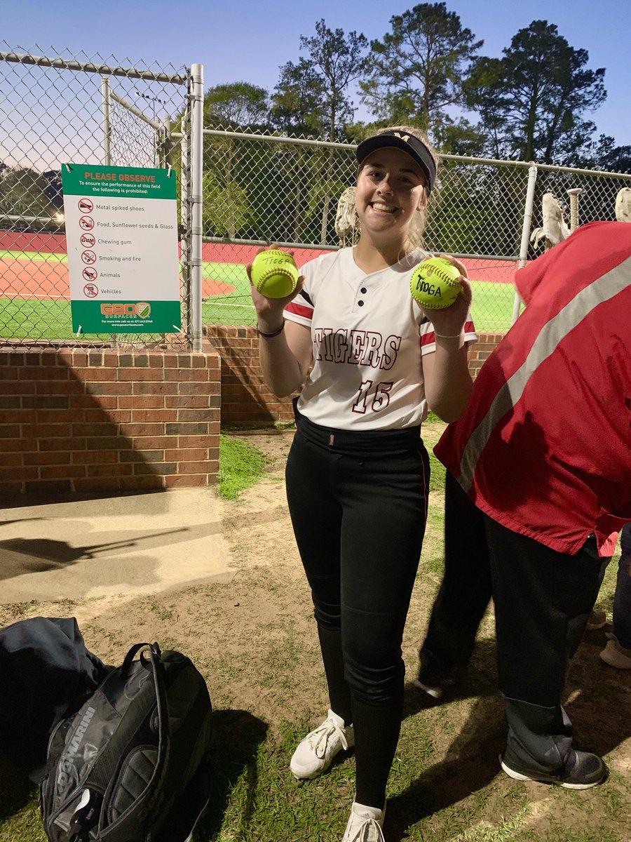 brook_jenkins15's tweet photo. great win tonight over tioga!!!! 2 bombs and an interview with @lamargafford https://t.co/qcL15umsJb