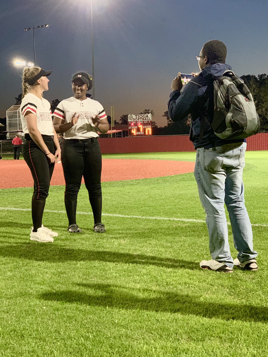 brook_jenkins15's tweet photo. great win tonight over tioga!!!! 2 bombs and an interview with @lamargafford https://t.co/qcL15umsJb
