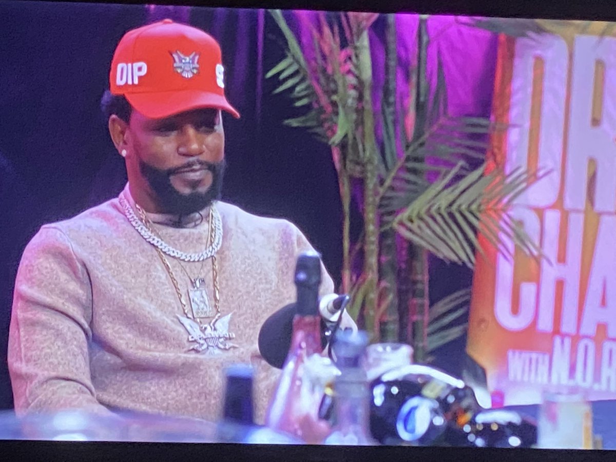 fernandez2424's tweet photo. The one and only @Mr_Camron is on @Drinkchamps now on @revolttv!! I’ve been waiting for this one since the very first episode of drink champs. You know it’s going to me live!! @noreaga @djEFN  #Dipset #camron #Harlem #killacam #drinkchamps #hipho https://t.co/14B57mhK0D
