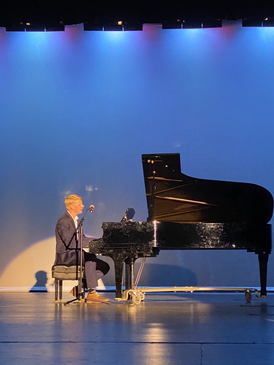 Krista Cox tweet media