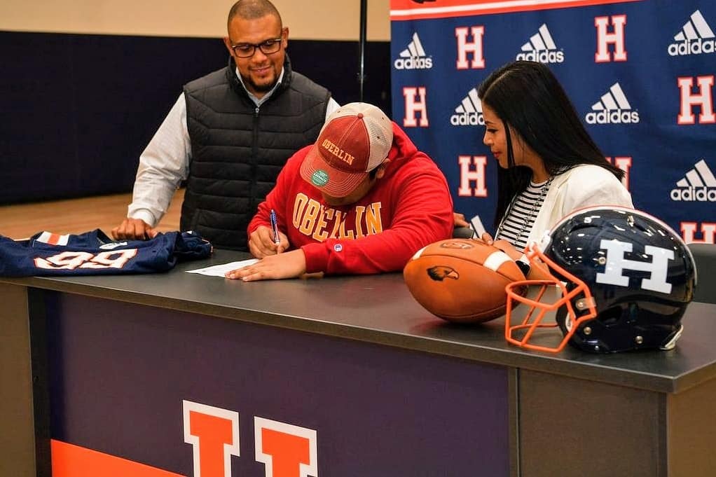 Signing day was a success. Time to keep workin.