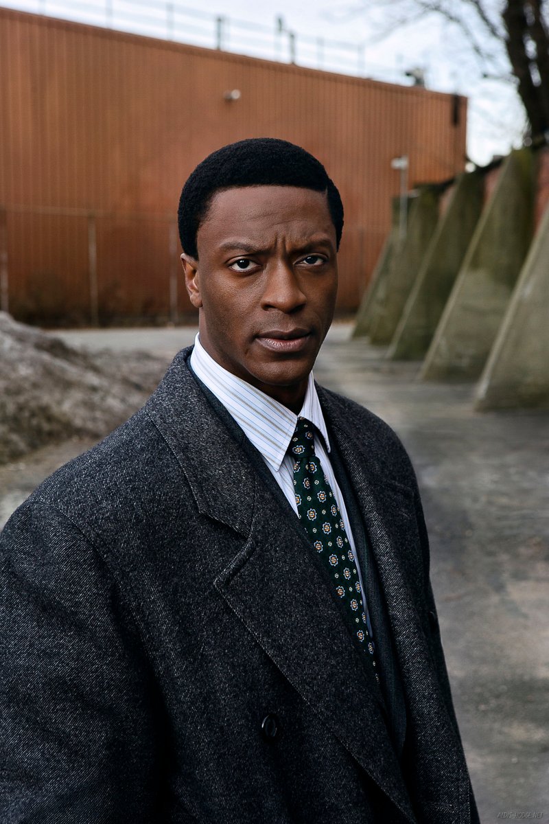 Gallery: City On A Hill 1.01 Stills, Screencaps and Promotional Photos
aldis-hodge.net/2021/04/galler…

<a href="/AldisHodge/">Aldis Hodge</a> #AldisHodge #CityOnAHill #Leverage2 #OneNightinMiami