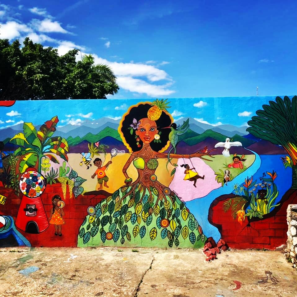 dempsterchung's tweet photo. Some pics of the new @kgncreative mural in the Art District on Downtown Kingston. Thanks to all the partners:
@GraceKennedyGrp @sw_jamaica #ICDGroup #MulticareFoundation https://t.co/YpJpUwRFUZ