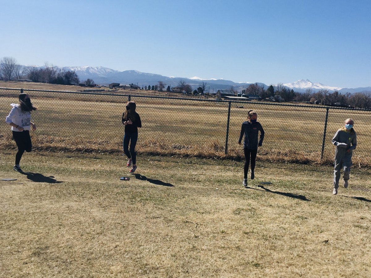Hands-on active science learning continues safely as we have returned to in-person learning. Westview 7th graders learning about the respiratory system while applying math skills. #StVrainStorm <a href="/SVVSDsupt/">Jackie Kapushion, Ed.D.</a> <a href="/markmills70/">Mark Mills</a> <a href="/COSchoolsProud/">Our Schools Our Community</a>