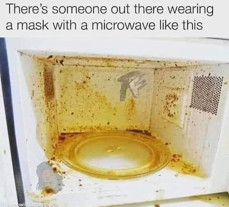 PISDI94_96's tweet photo. There's someone out there wearing a mask who's microwave looks like this! https://t.co/iSnrOI4ex4