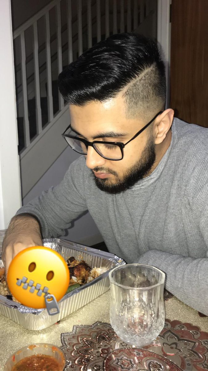 sadikahmeduk's tweet photo. Fresh trim, ready for the long bank holiday weekend - Chelsea finally back! April is going to be interesting.. https://t.co/kG2kpOGoUW