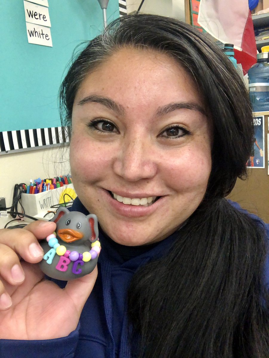 EricaGamez10's tweet photo. We had a great day of PDs  @KostoryzES and I had the opportunity to lead our CKH launch during our Tiger Huddle. Ended my day getting called as a Lucky Duck Winner! 🎉🧡🐯💙 https://t.co/EcABUnPO7i