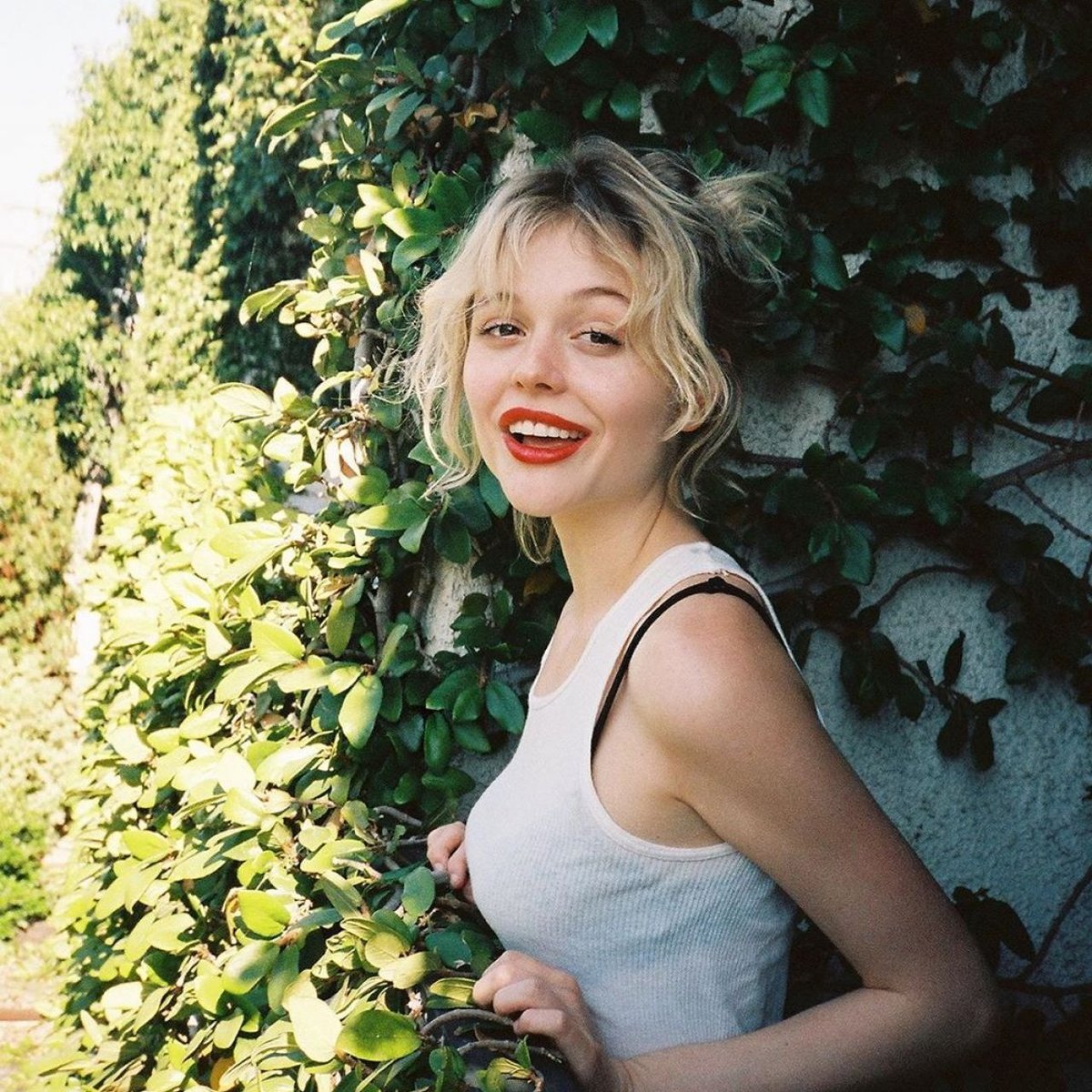 DEADLYWHlSPER's tweet photo. Beatrice away from her laptop?
With makeup on??
Smiling???
Enjoying fresh air????
Perhaps Hell has frozen over.
#DFWed. https://t.co/AmCfegMv5y