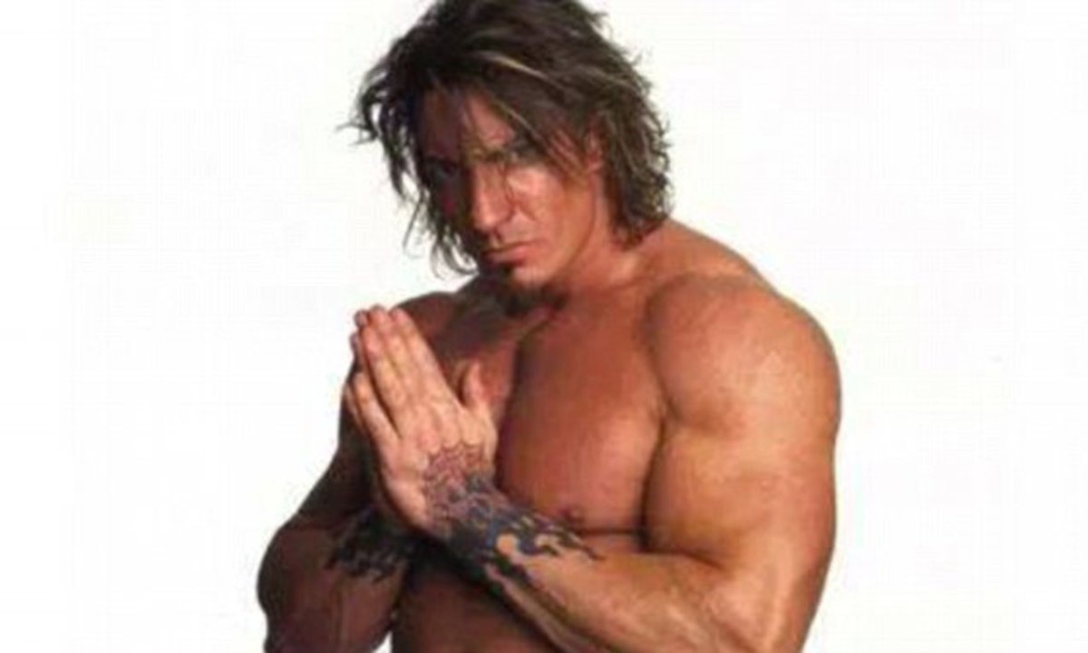 #ThrowbackThursday to a younger version of a man who I consider a mentor and a dear friend. The man, the myth, the legend <a href="/LutherThunder/">Luther Thunder</a> - Look forward to seeing you retain your championship this weekend, my dear.