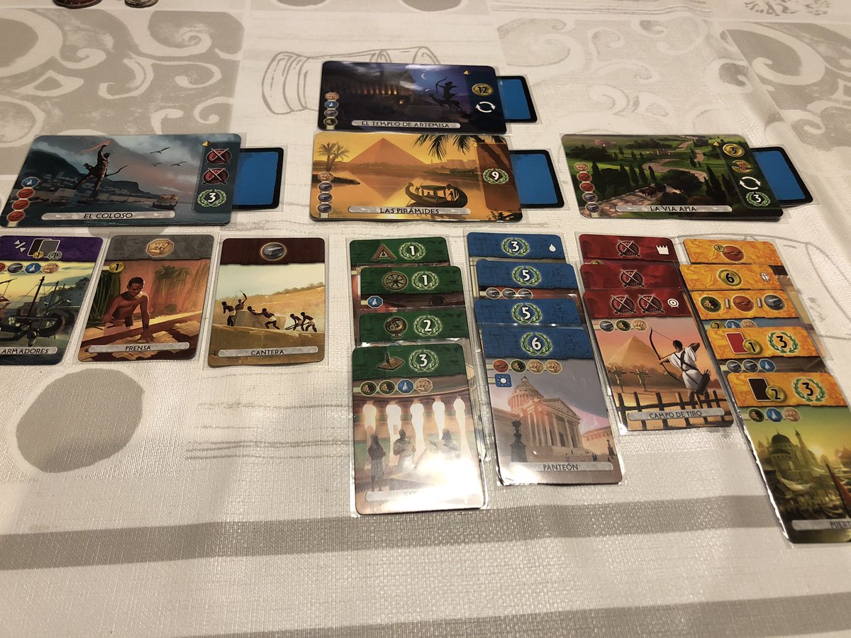 GenisT07's tweet photo. Hoy antes de dormir toca un 7 Wonders Duel, creo que poca cosa hay que decir sobre este juegazo. Hoy no he sido el mejor, pero en la siguiente no se escapa la victoria muahahahaha #boardgames #juegosdemesa https://t.co/TTYnGziS6H