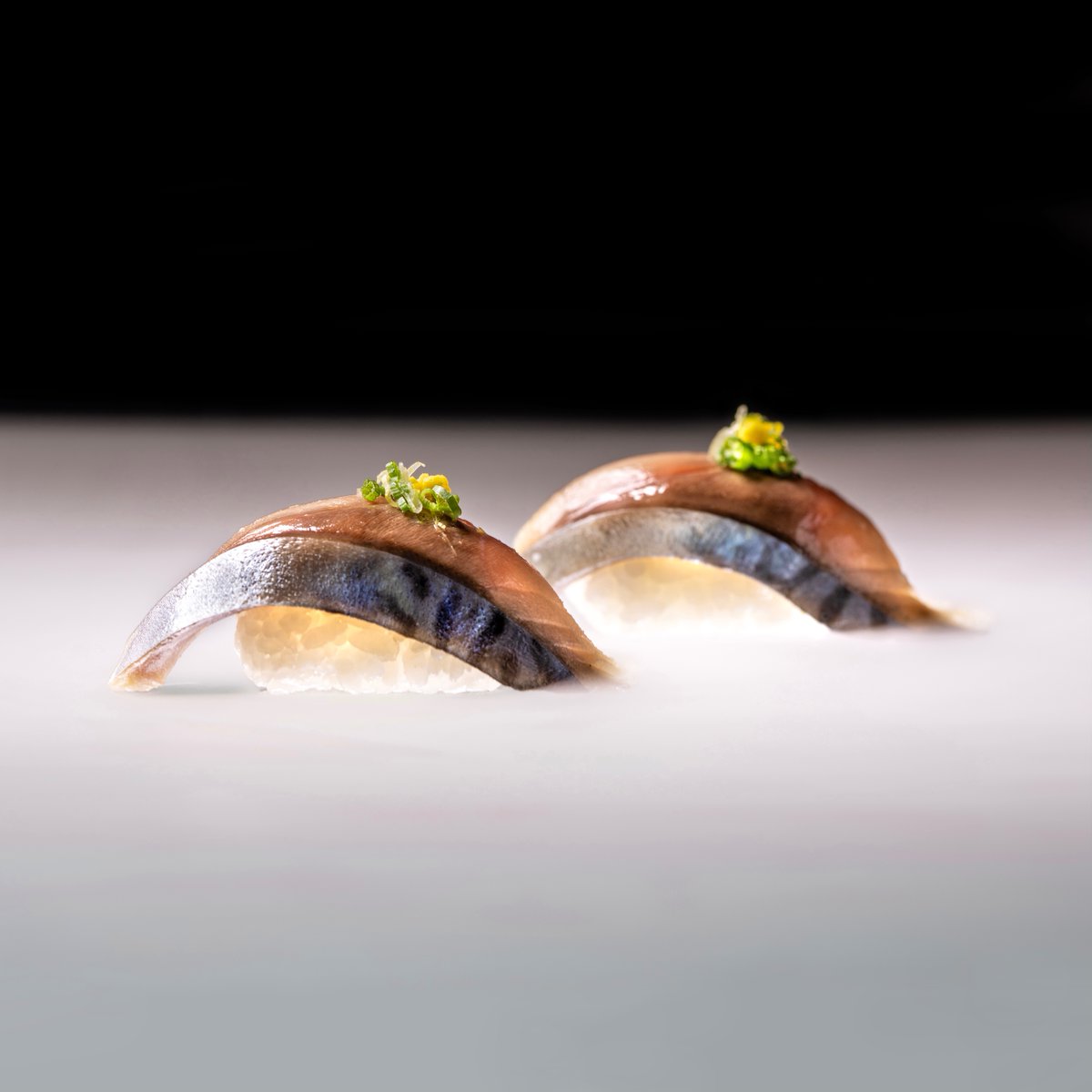 Blofishco's tweet photo. saba says hi

#sushitogo #freshsushi #sushiporn #sushitime #saba #sabanigiri #bouldereats #foodphotographyandstyling https://t.co/InDIC6Wnw4