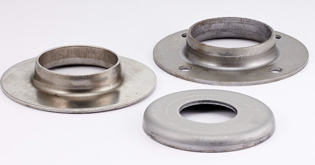 Sharpe_Products's tweet photo. For commercial-grade flanges, railing elbows and wall returns, we've got you covered. See the selection in our new store: https://t.co/LNpJR0zDiB #metalfab #handrails #guardrails #safetyrails #usamfg https://t.co/Qo7lrQUblq