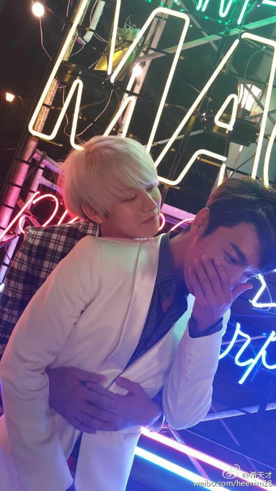 TJ79_EunSiHae's tweet photo. MamaChul & most fav Baby Dongaek! πΆππ #HaeChul cuties π
#λν΄λ²λΈ @donghae861015 #HEECHUL https://t.co/71W5QpgYIL