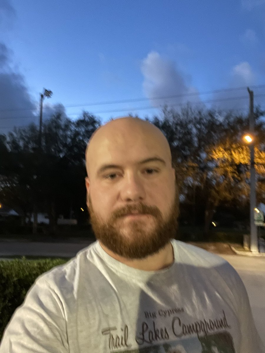 Jakewestphal1's tweet photo. Beginning of Quarantine 

4 months in 

8 months in 

Now. https://t.co/MBiL2frREz