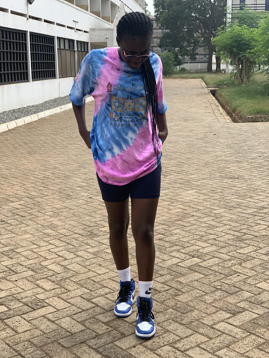 swad_afia's tweet photo. In all the getting, get a good woman 🥰. Welcome APRIL 😍#SA27⚽️ https://t.co/z59rNRhGaO