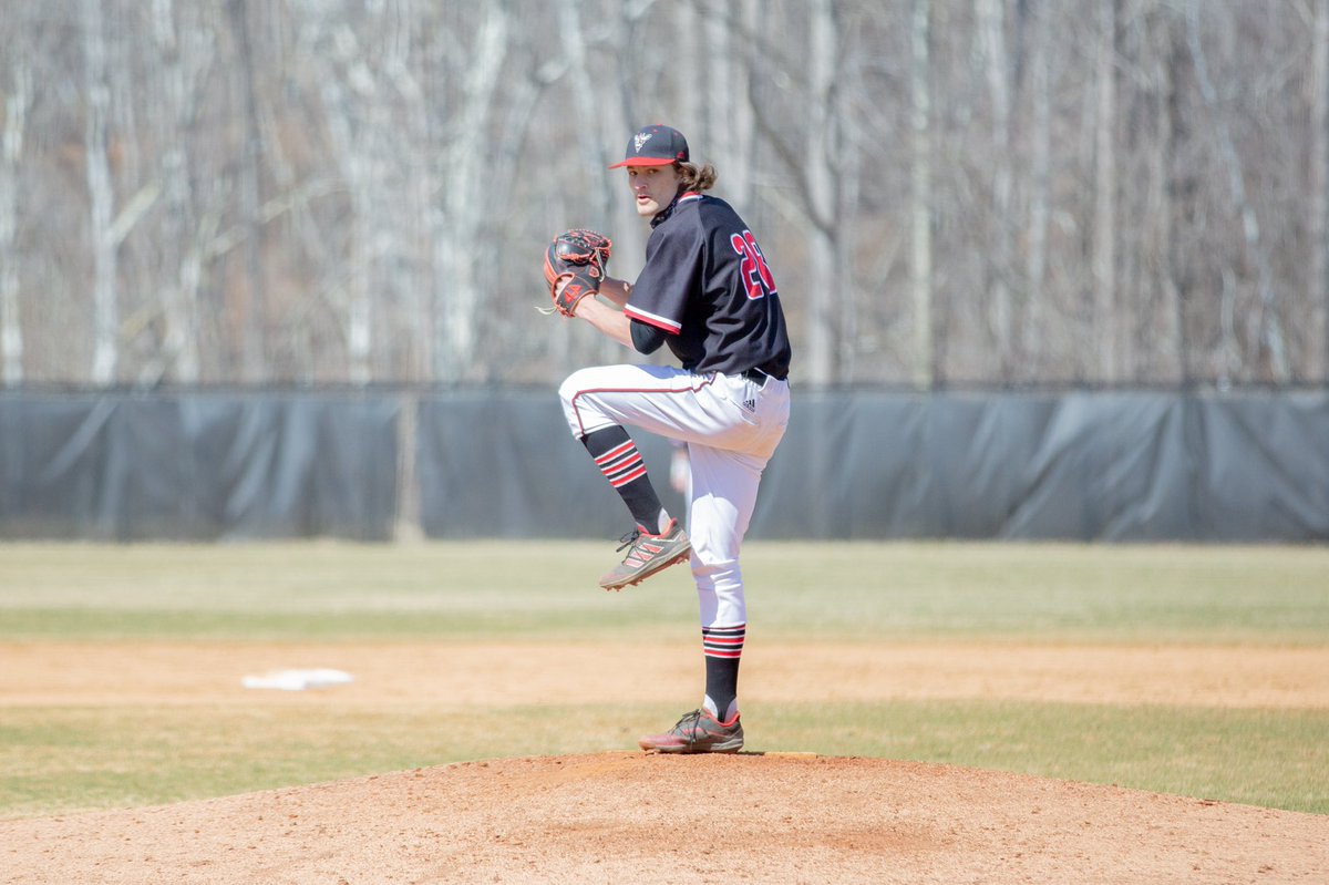 BBigfoots's tweet photo. Another #futurefoot, @PottsZack is 3-0 w/ a 3.72 era, 35 Punch outs, in 29 innings of work π₯ https://t.co/NK35PWynIU