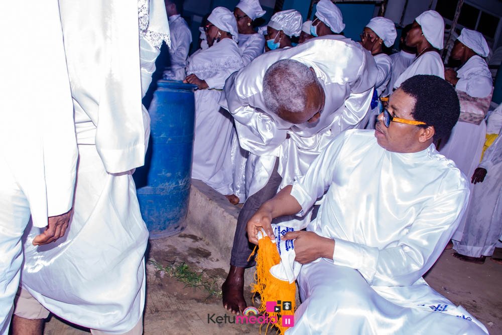 celestialunited's tweet photo. The washing of feet earlier before the new moon service at CCC International headquarters, Ketu https://t.co/zpKLYvnlob