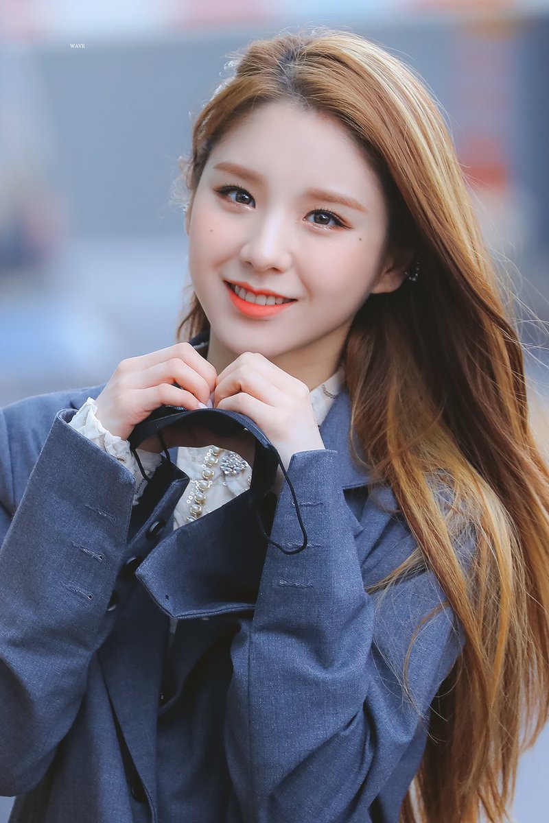 i love april fools in korea 😭😭 LOOK AT THESE NEW PHOTOS