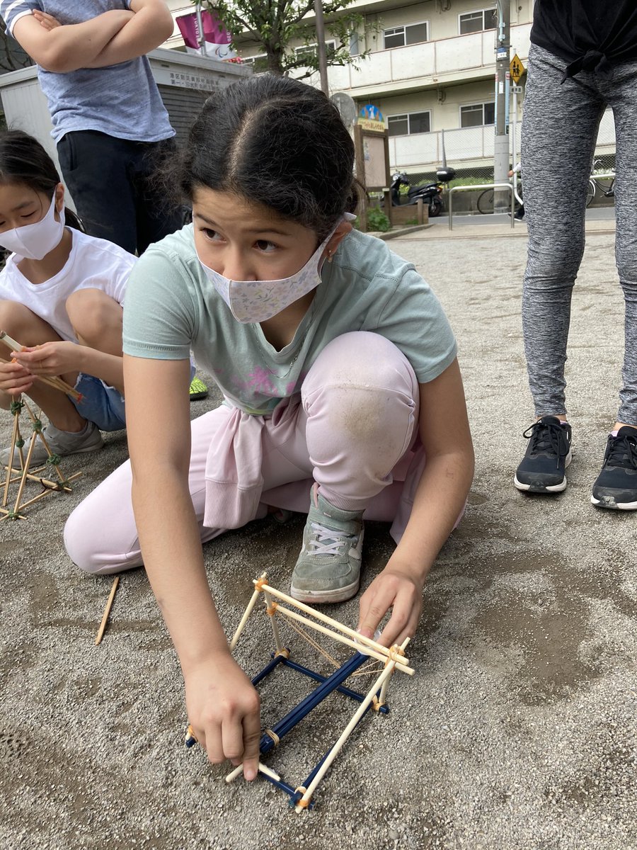 MSTokyoWillow's tweet photo. Catapult contest shows off our potential (energy) #WeAreMST #MSTelementary #MSTconfidence #STEMeducation https://t.co/ENkinAb7xS